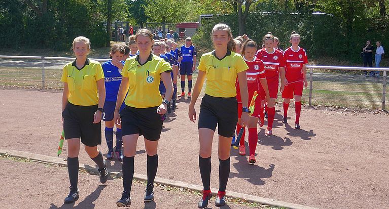 DFB-Frauen-Pokal: SC Fortuna Köln gegen FSV Hessen Wetzlar