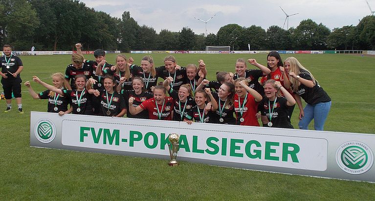 FVM-Pokalendspieltag in Arnoldsweiler: 3 Endspiele – 3 Sieger aus dem Kreis Köln – einer steht noch nicht fest