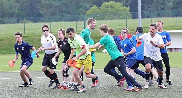 Neues aus dem Handicap-Fußball