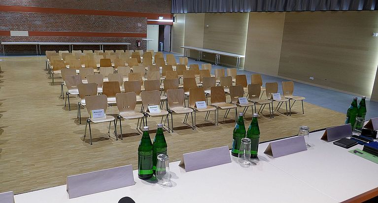 HEUTE: 11. April 2019 - Kreistag Köln in der Aula des Alfred-Müller-Armack-Berufskollegs