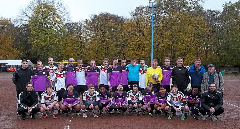 Inklusionsteam des BV Wiesdorf schlägt die Deutsche Nationalmannschaft CP mit 4:2