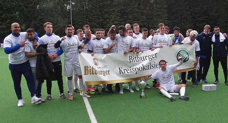 Der FC Pesch verteidigt den Titel des Bitburger-Kreispokalsiegers Köln (+ Bildergalerie)