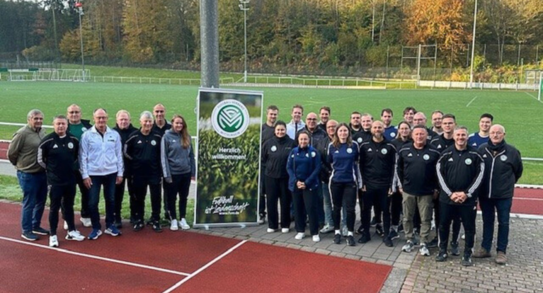 Team Qualifizierung: FVM-Ausbilder*innen zum Austausch in Hennef