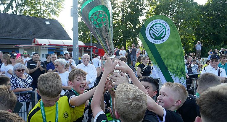 Die ersten Junioren-Pokalsieger des Kreises Köln 2024/2025 stehen fest