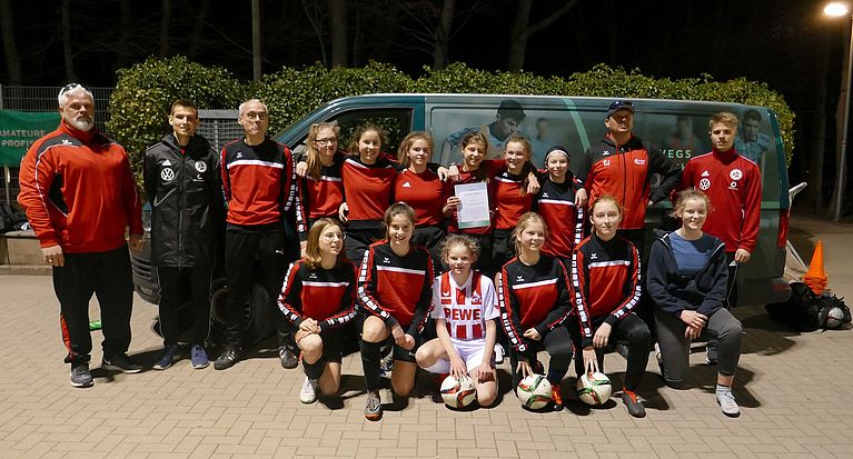 Das DFB-Mobil bei DJK Südwest Köln