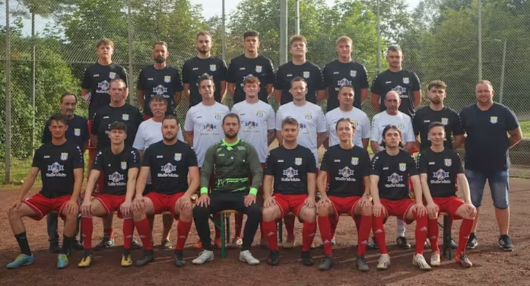 Der FC Märchenbahnhof Köln: Vom KVB-Zettel in die Kreisliga