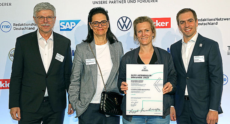 Sepp-Herberger-Award für Sportinternat des 1. FC Köln