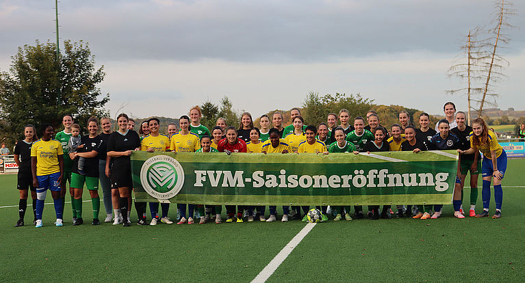 FVM-Saisoneröffnung der Frauen: TuS Homburg-Bröltal siegt beim Auftakt mit 3:1 gegen SC West Köln