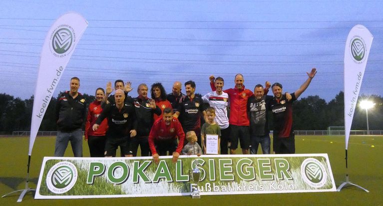 Bayer 04 Leverkusen verteidigt den Titel des Ü40-Kreismeisters Köln (+ große Bildergalerie)