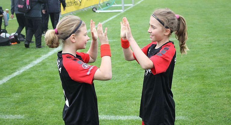FVM-Mädchenturniere: 117 Teams auf den Vorwiesen in Köln