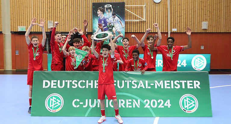 C-Junioren von FC Viktoria Köln sind Deutscher Futsal-Meister