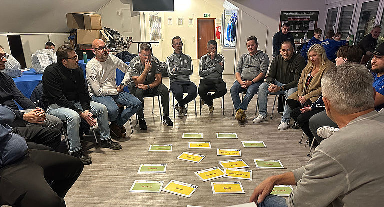 Projekt „Spiele machen Kinder stark“: Gelungene Pilotveranstaltung in Köln bei Adler Dellbrück