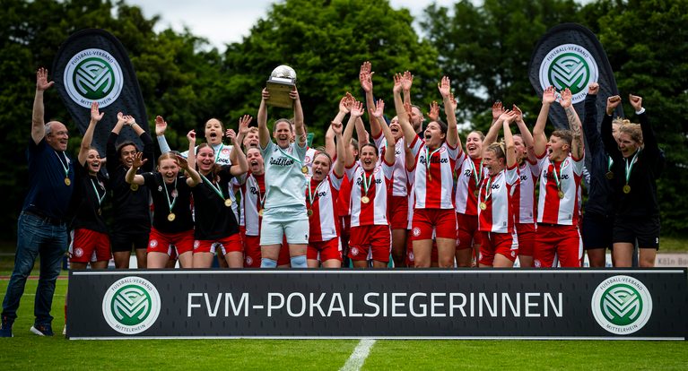FVM-Pokalfinals: Fortuna Köln verteidigt Titel bei den Frauen, Bonner SC, Hennef 05, Bayer 04 und SC West jubeln bei den Junioren