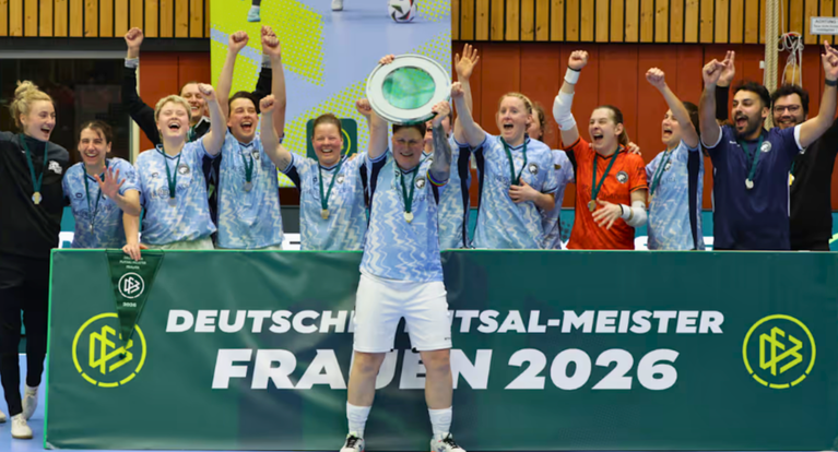 Futsal Panthers Köln sichern sich Meistertitel im Sechsmeterschießen