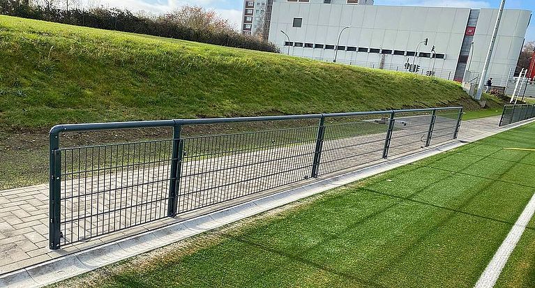 Kunstrasenplatzoffensive im Kreis Köln schreitet voran