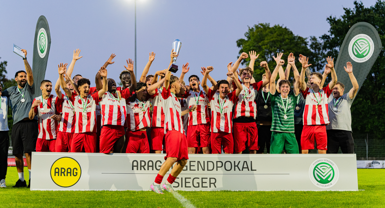 ARAG Pokal der Junioren: Zwei Titel gehen in die Kölner Südstadt, einer an den FC Hennef