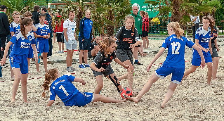 Jetzt anmelden: FVM Beachsoccer-Turniere