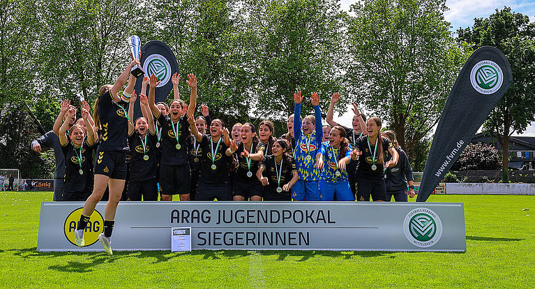 ARAG Pokal der Juniorinnen: 1. FC Köln gewinnt packendes Finale gegen Bayer 04 Leverkusen