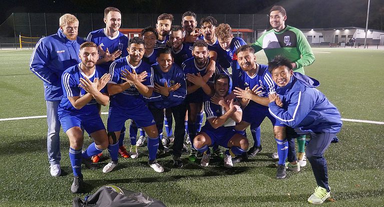 Die SG Köln-Worringen gewinnt mit 3:2 bei DJK Südwest um Platz 3 des Bitburger Kreispokals 2018