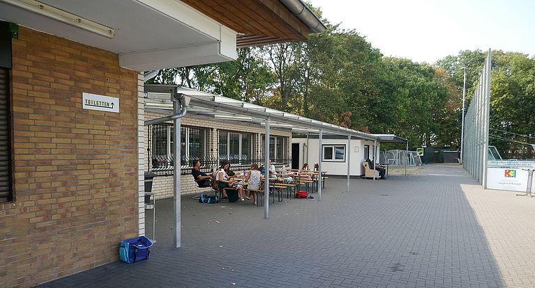 Nutzung der Umkleidekabinen und Duschen bei der SpVg. Köln-Flittard bei Jugendspielen nicht möglich
