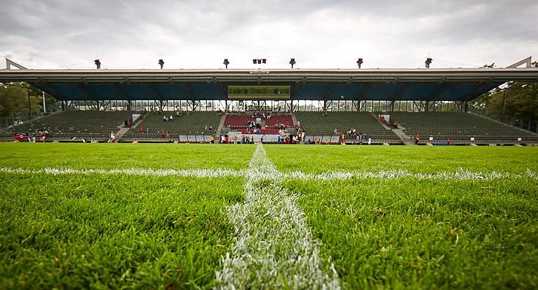 Bitburger-FVM-Pokalfinale bis 2026 im Sportpark Höhenberg