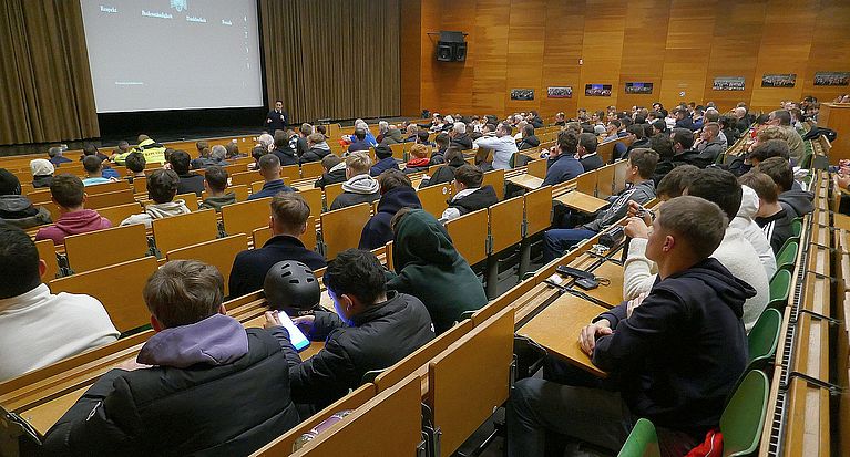 Jahresabschluss-Schulung des „KSA Köln“ in der Deutschen Sporthochschule (+ Bildergalerie)