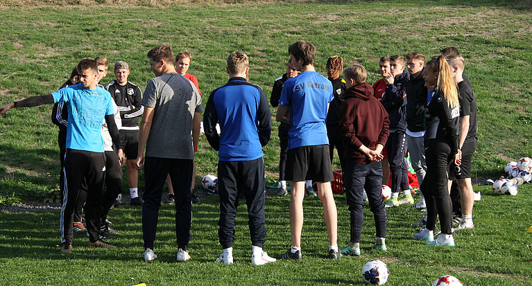 Aus- und Fortbildungsmöglichkeiten für junge Menschen im FVM