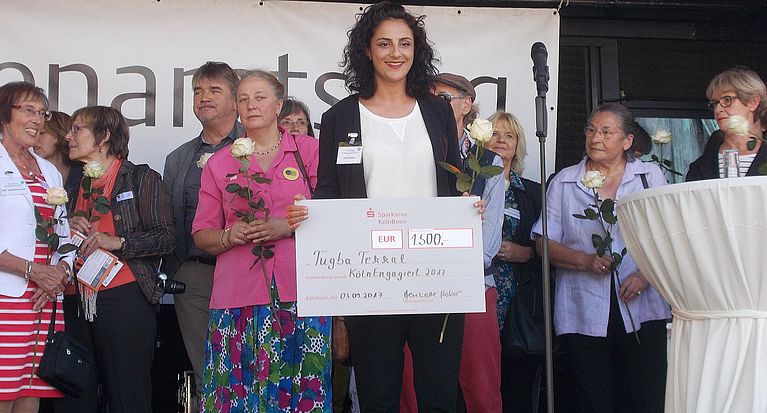 Ehrenamtspreise 2017 der Stadt Köln: Tugba Tekkal erhielt den Sonderpreis „Ehrenamtliches Engagement im Sport“