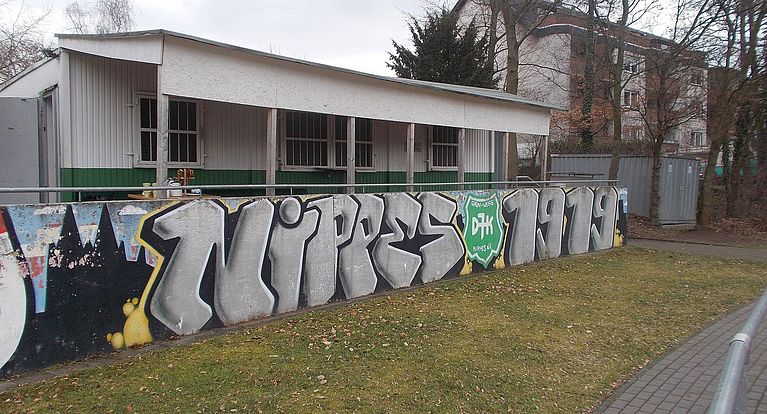 Nutzung der Umkleidekabinen und Duschen bei DJK Grün-Weiß Nippes nicht möglich