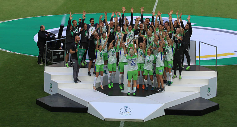 DFB-Pokalfinale der Frauen: Wolfsburg holt den Titel